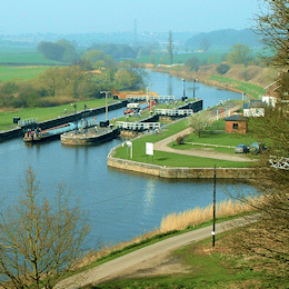 Saltersford Locks near Northwich on the River Weaver