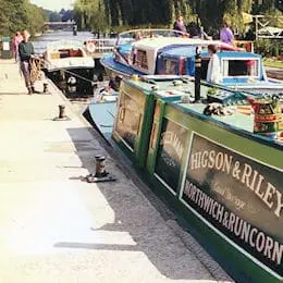 Busy lock on the River Thames