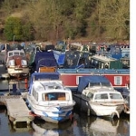 Canal boatyards, marinas & moorings