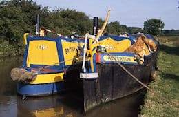 narrowboat2