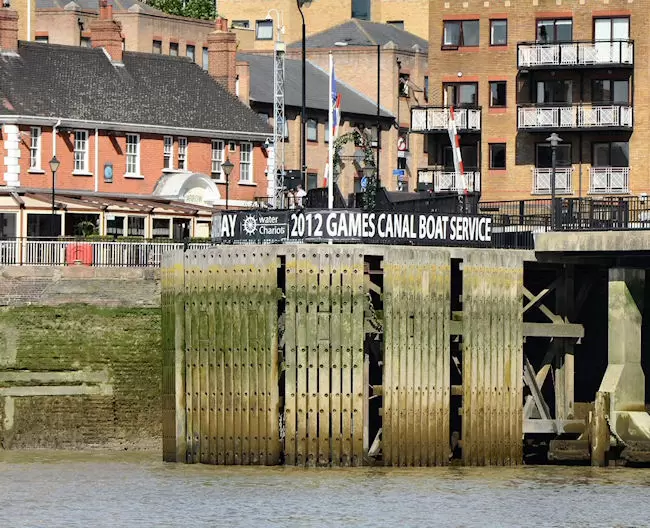 Water Chariots Limehouse Sign WATERWAY IMAGES